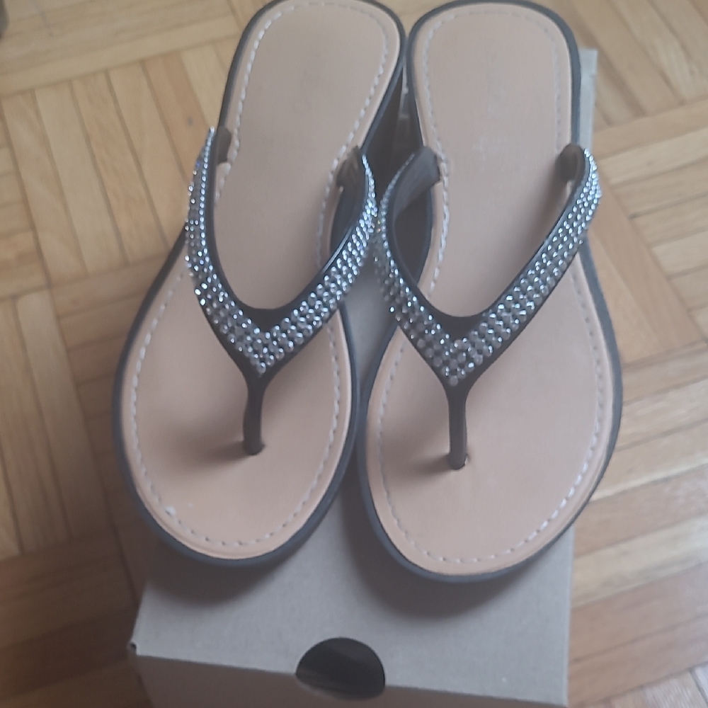Elegant Black Rhinestone Sandals